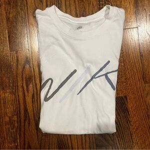 Nike Men’s Sportswear T-Shirt - Size Small